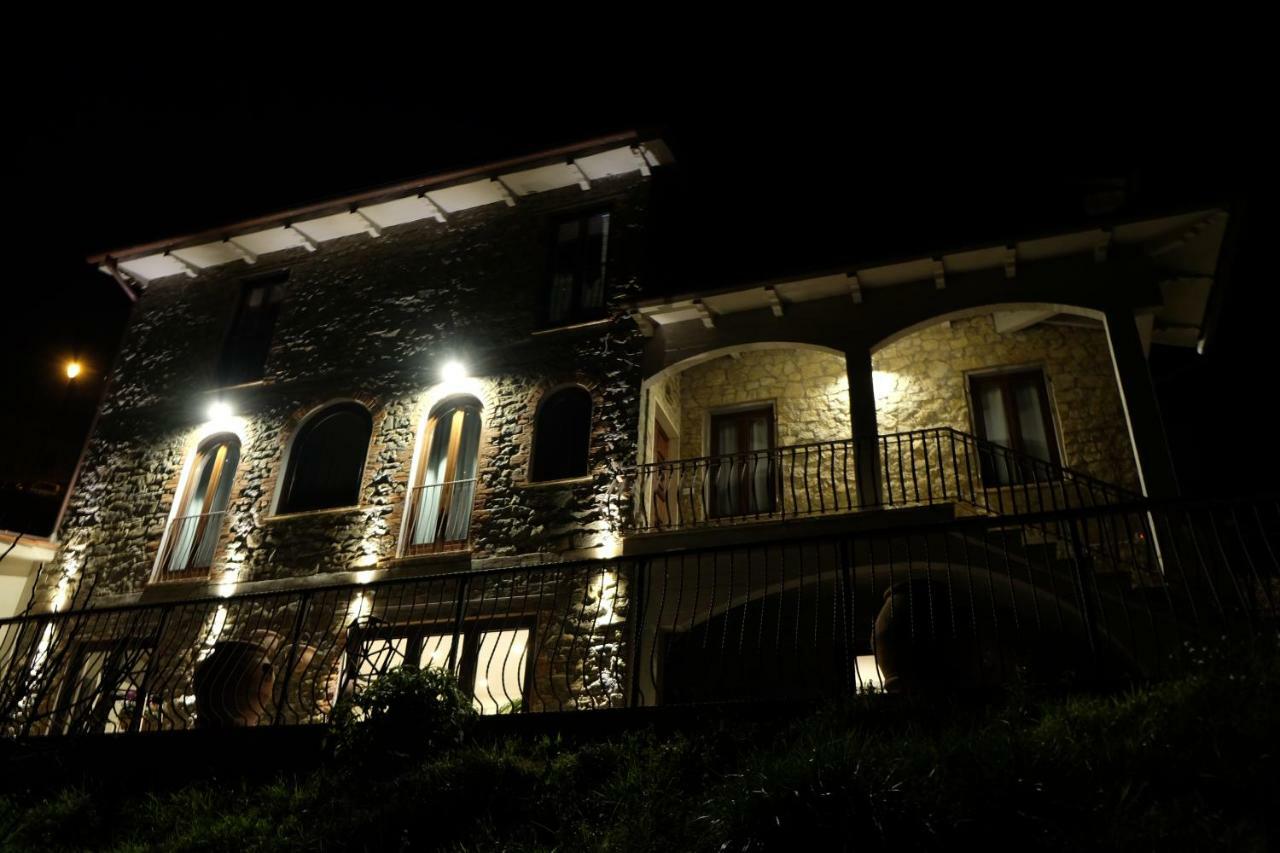 לינה וארוחת בוקר לורו צ'יופנה A Casa Da Agata מראה חיצוני תמונה